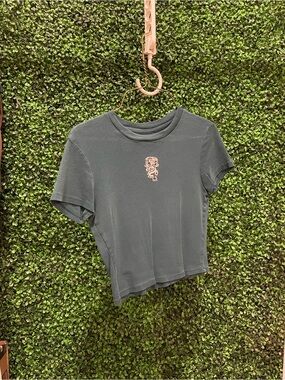 Women’s Short Sleeve Crewneck Tee with Pink Floral Embroidery